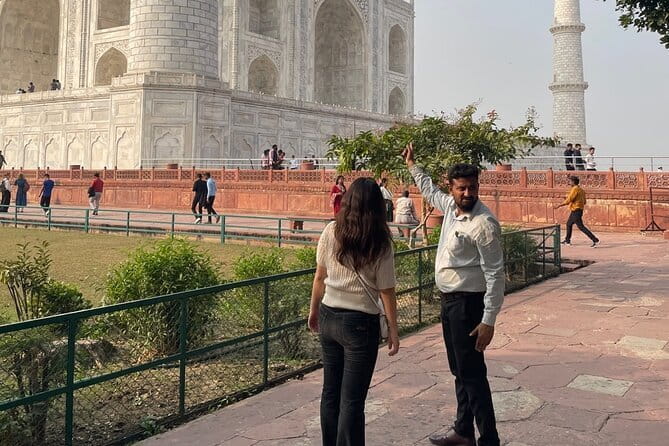 Taj Mahal Tour From Delhi— Private Day Trip with Agra Fort - The Delhi to Agra drive: why it matters more than you think